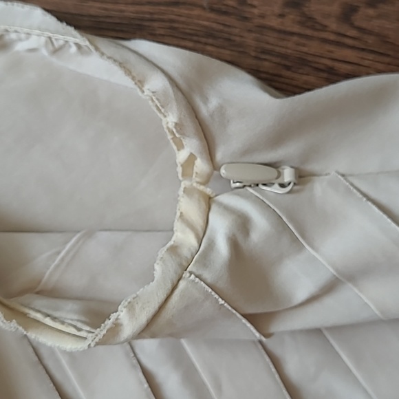 BCBG Maxazria dress size 2 - Picture 5 of 5